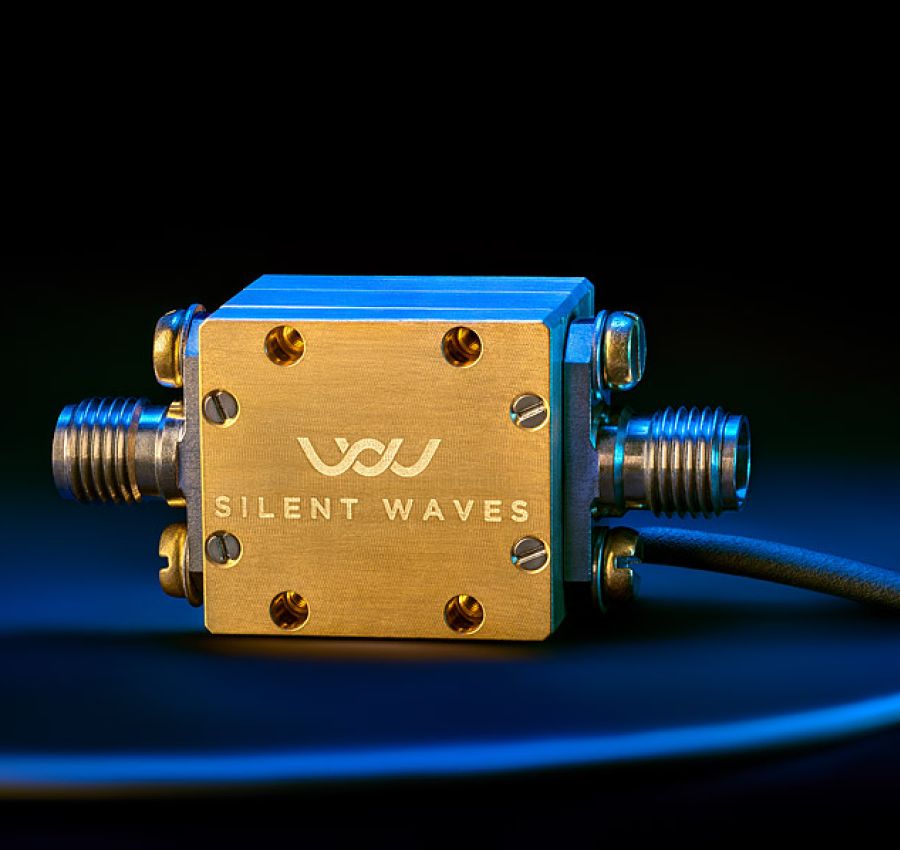 The Carthago - Silent Waves reversed-Kerr TWPA